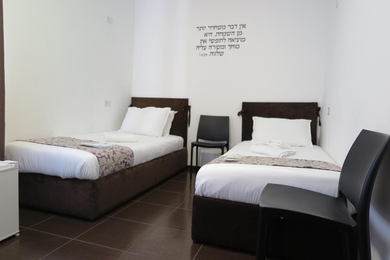 Hotel One Umanʼ Esterno foto